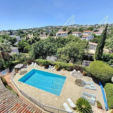 Apartment Duplex T3 A St Aygulf Avec Piscine Et A 500m De La *
