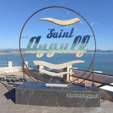 Duplex T3 A St Aygulf Avec Piscine Et A 500m De La Apartamento